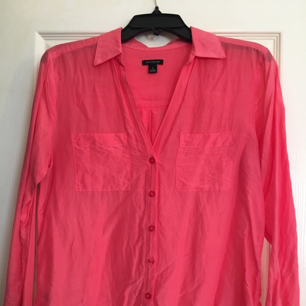 Ann Taylor spring blouse- coral color